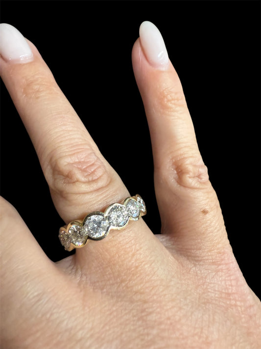 Bezel Round half Eternity Band