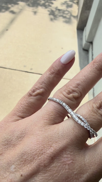 Diamond Wave Two finger Ring